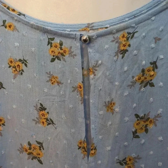 Chic Soul Three tiered Floral Top - Picture 5 of 7